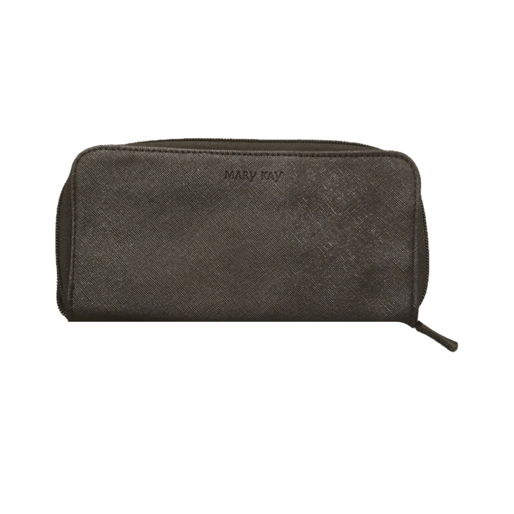 Mary Kay NWOT Essential Brush Collection Black Zip-up Case